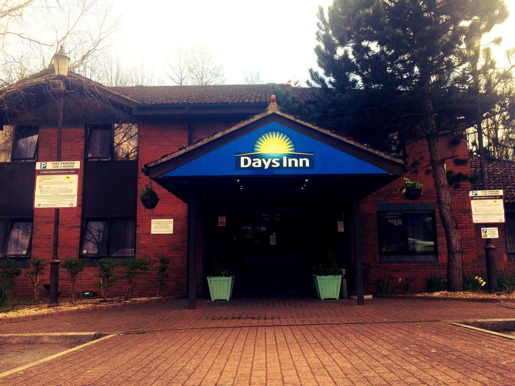 Days Inn Southampton Rownhams Chilworth  Exterior photo